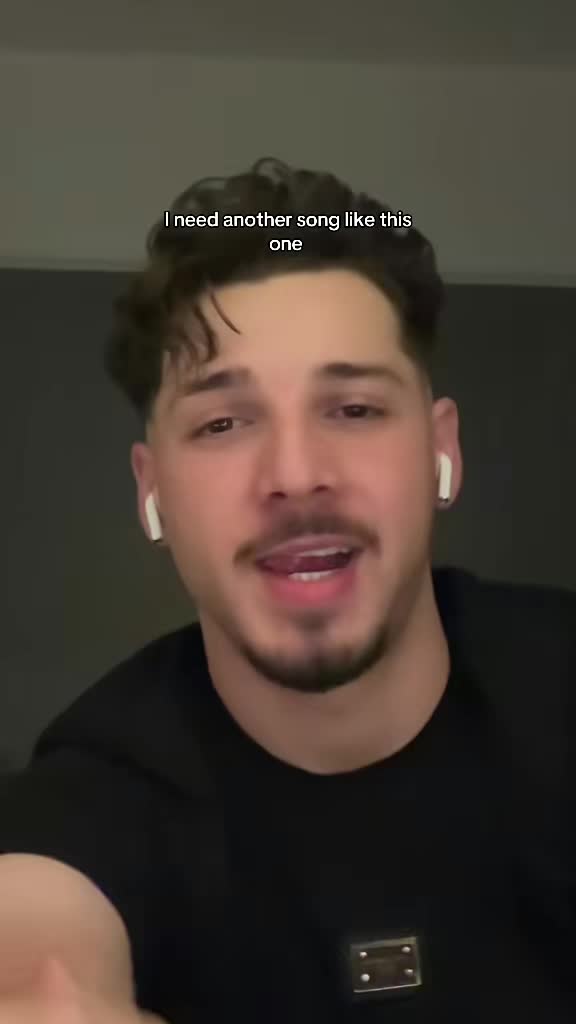 @_andrei