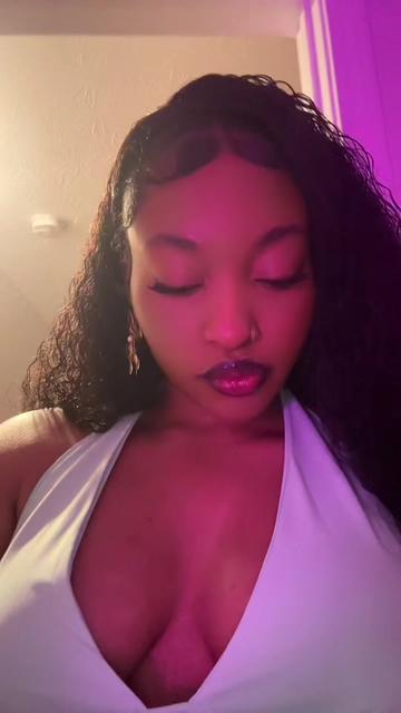 @Ugomsi_kita