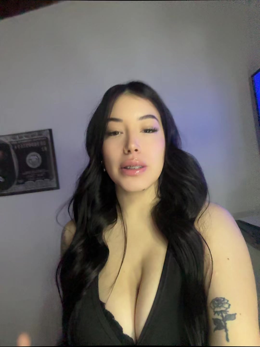 @user_ariana99