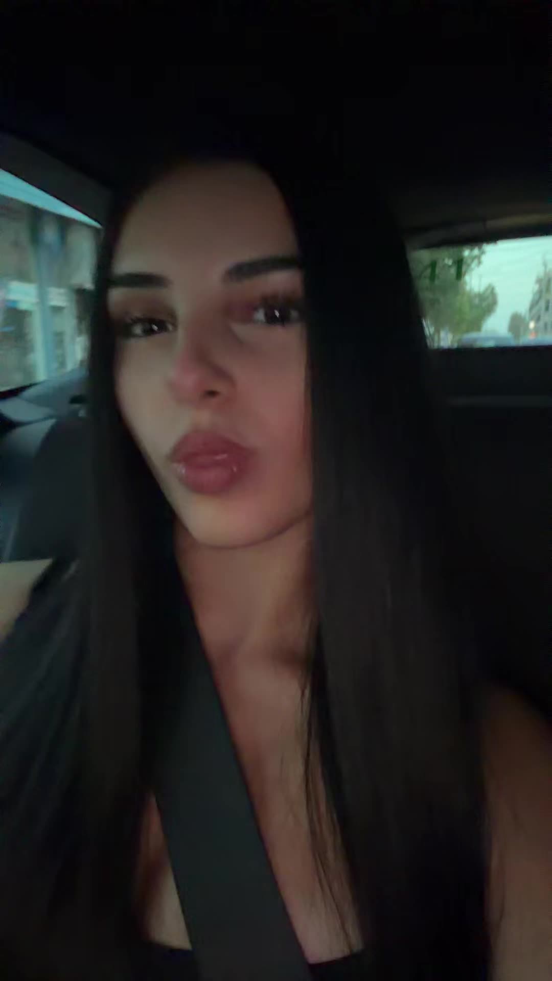 @μελλ