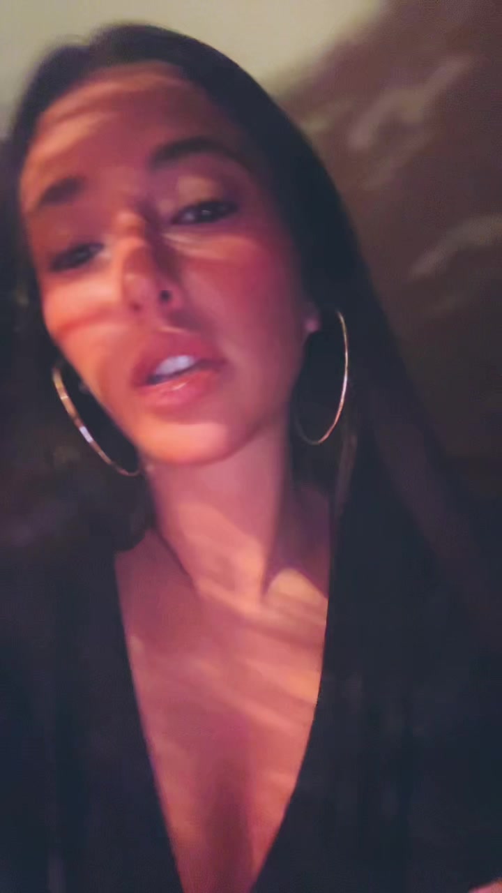 @camila