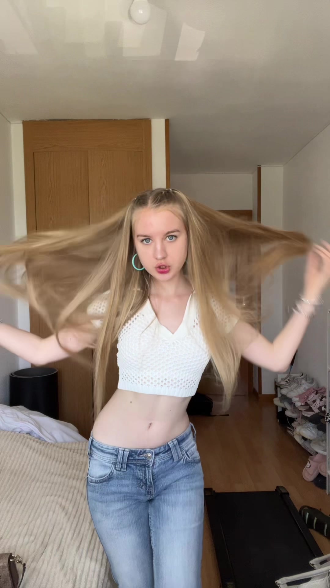 @_Ali_