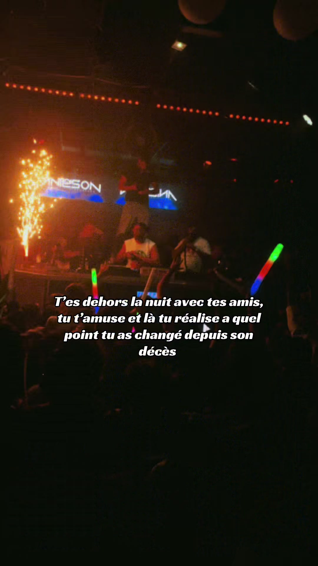 @Melina ᥫ᭡