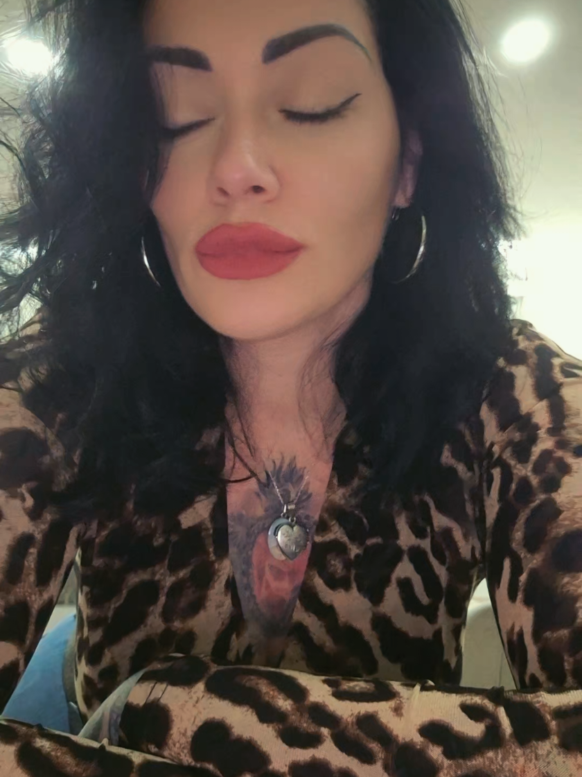 @Enza