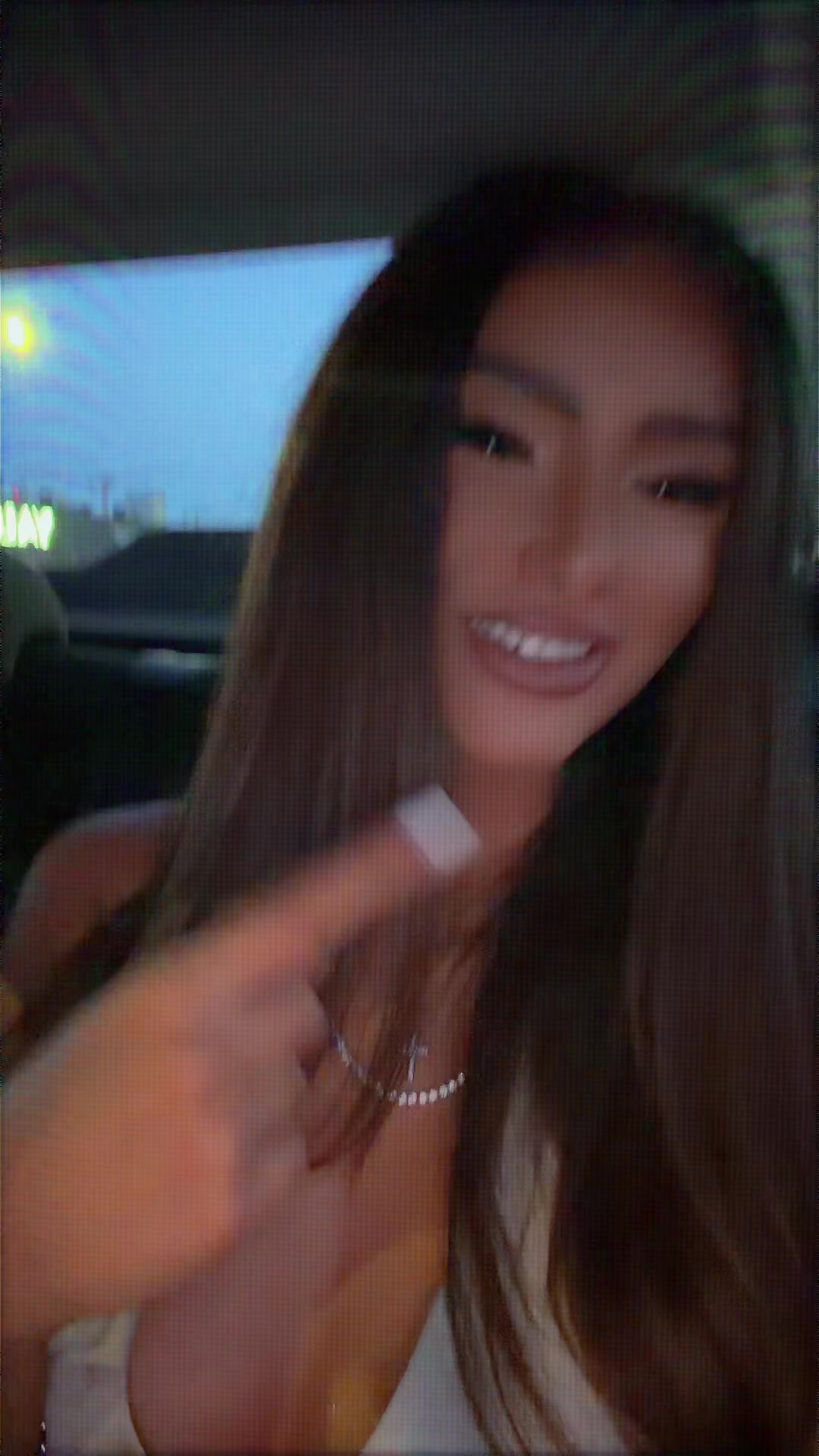 @vanessavngg