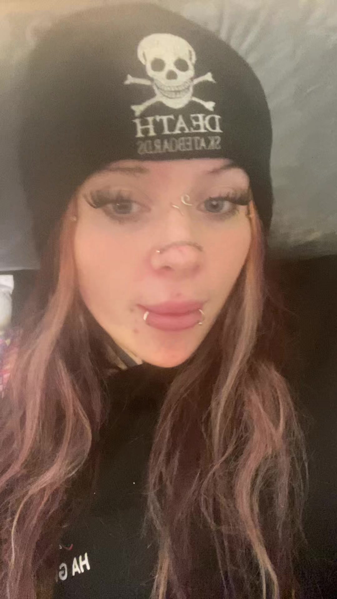 @AmeliaQueenYolo