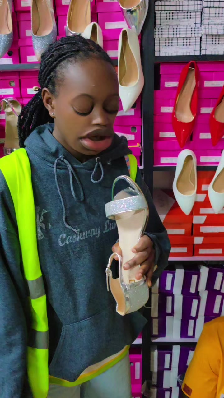 @SAROZ SHOES COLLECTION