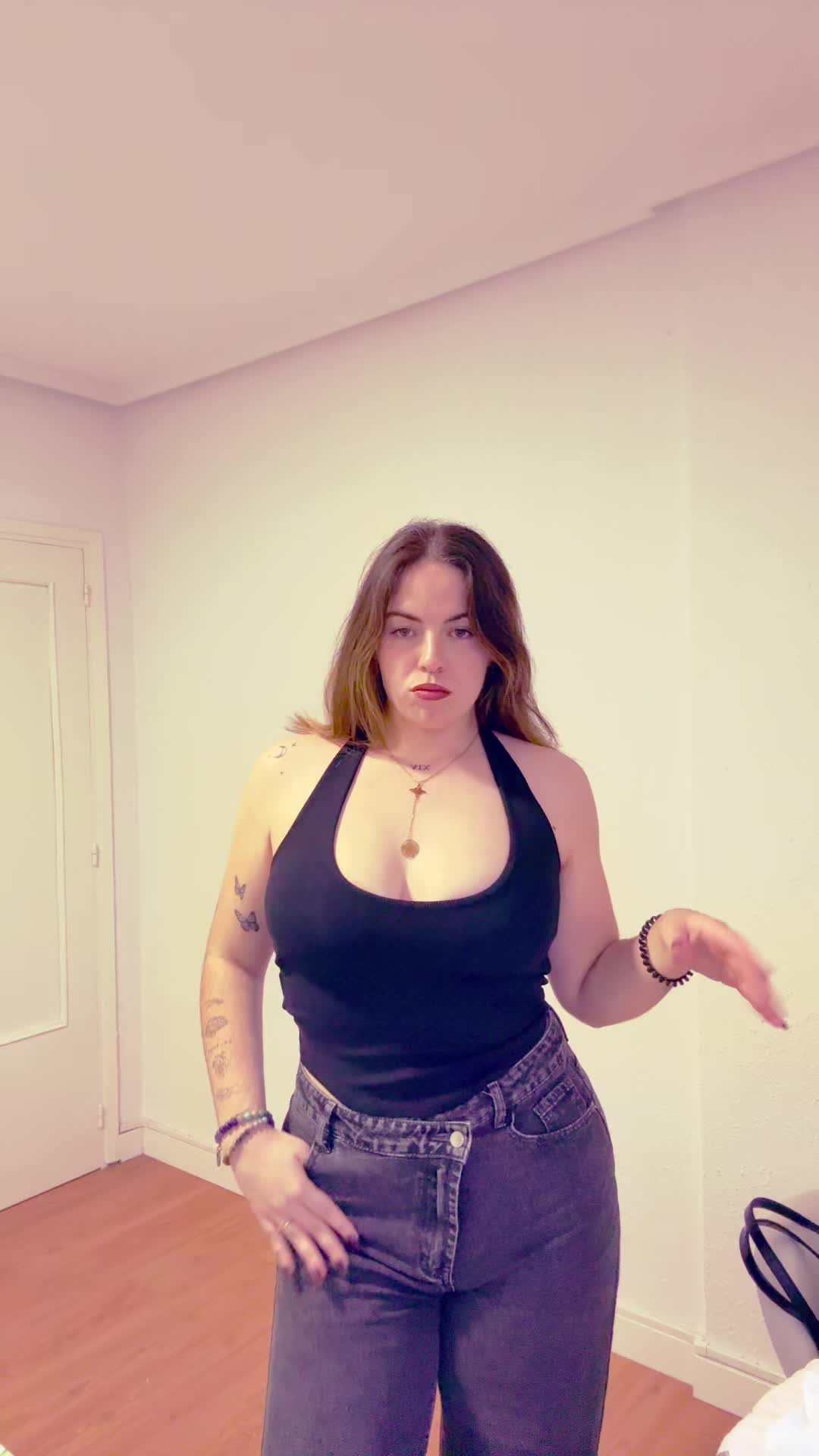 @c.tuurr