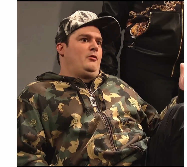 @Bobby Moynihan