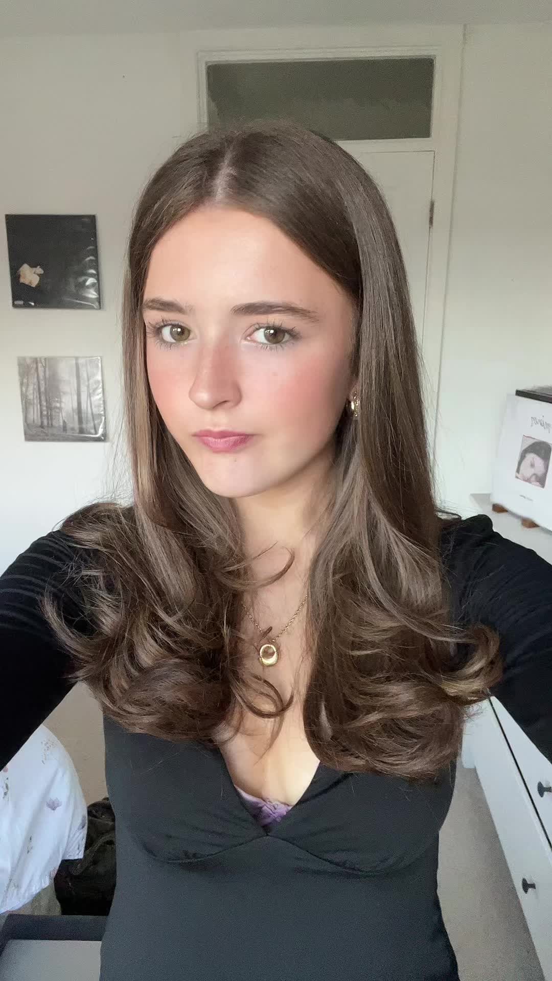 @phoebe ✮⋆˙
