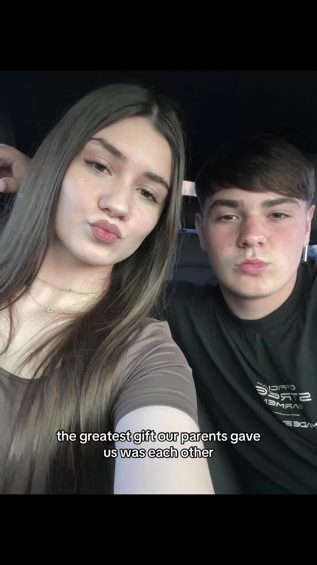 @daniela
