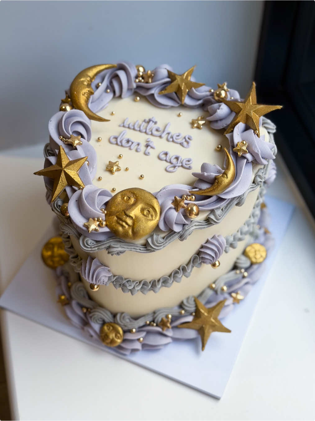 @SinderellaBakes