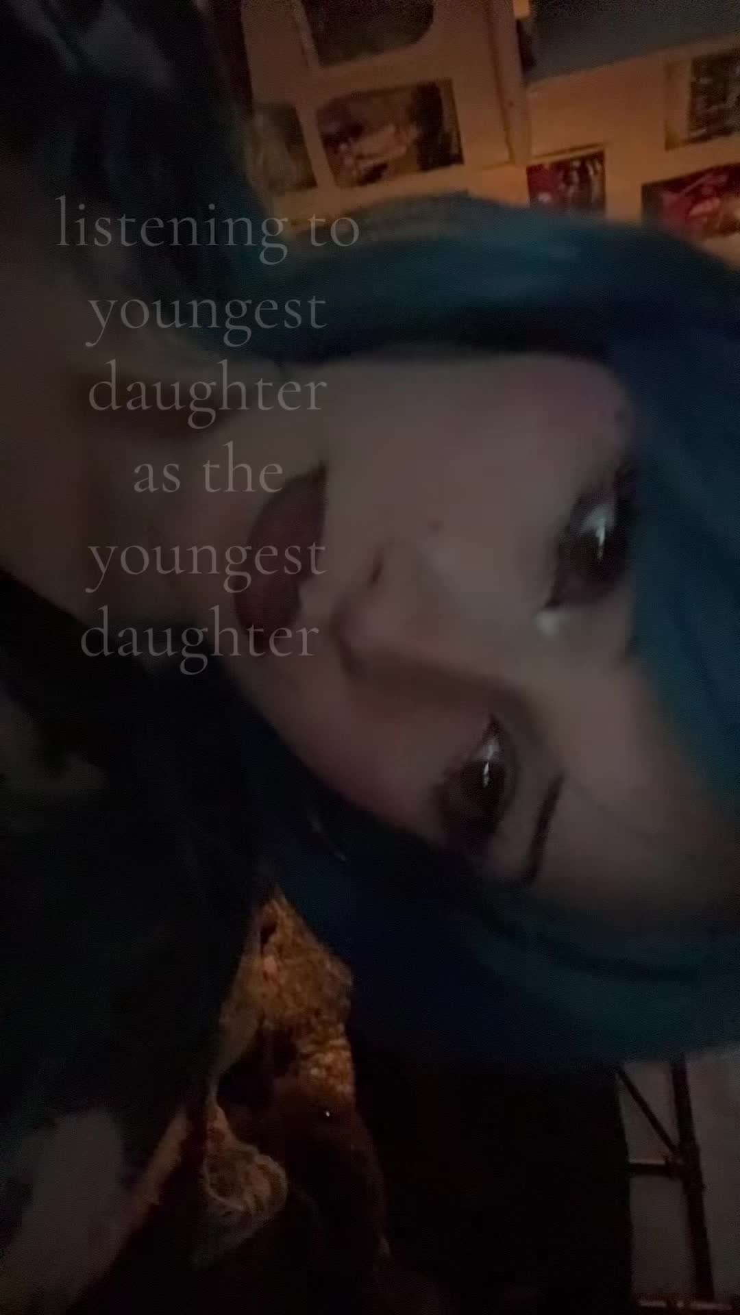 @girlwiththecoolbluehair