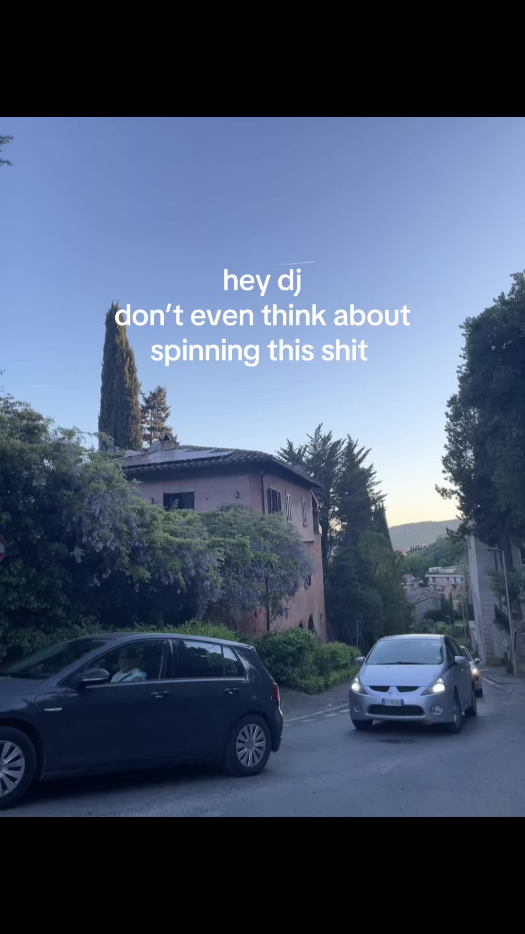 @sara🌸 (reVamped version)