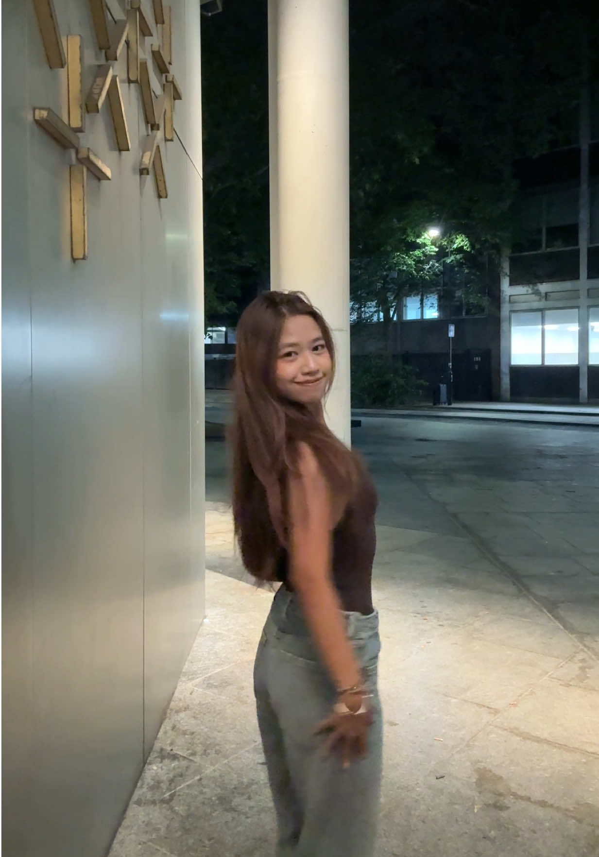 @Ann~