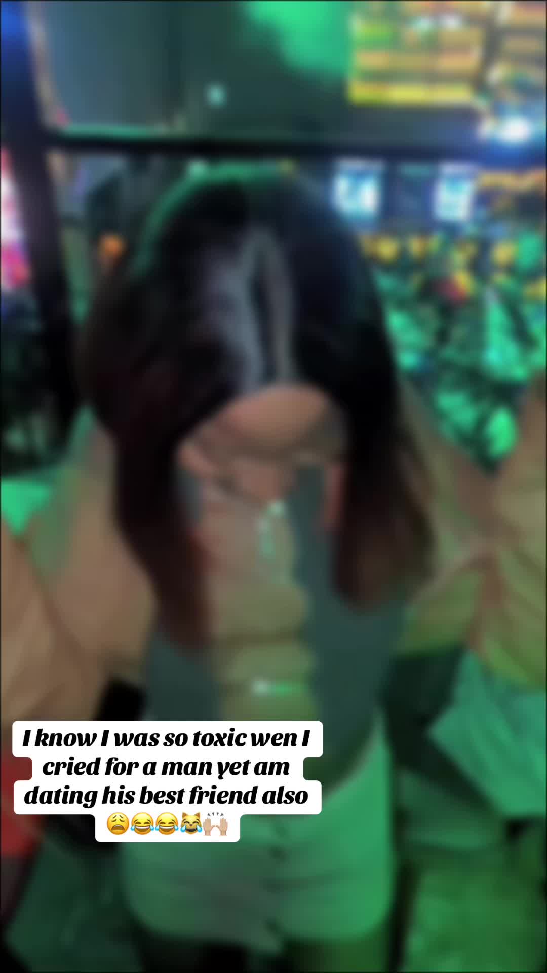 @🦋🕷️❤️
