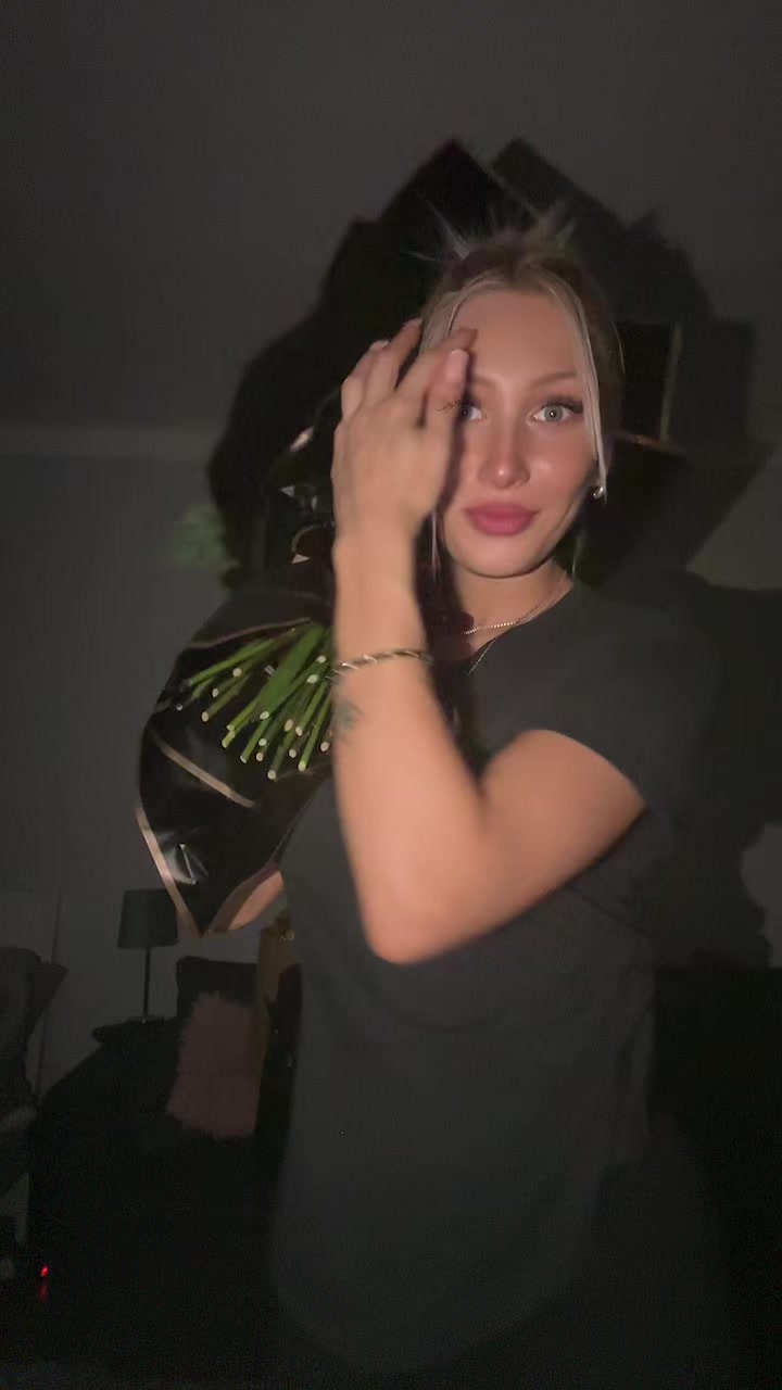 @Szabó Dorina