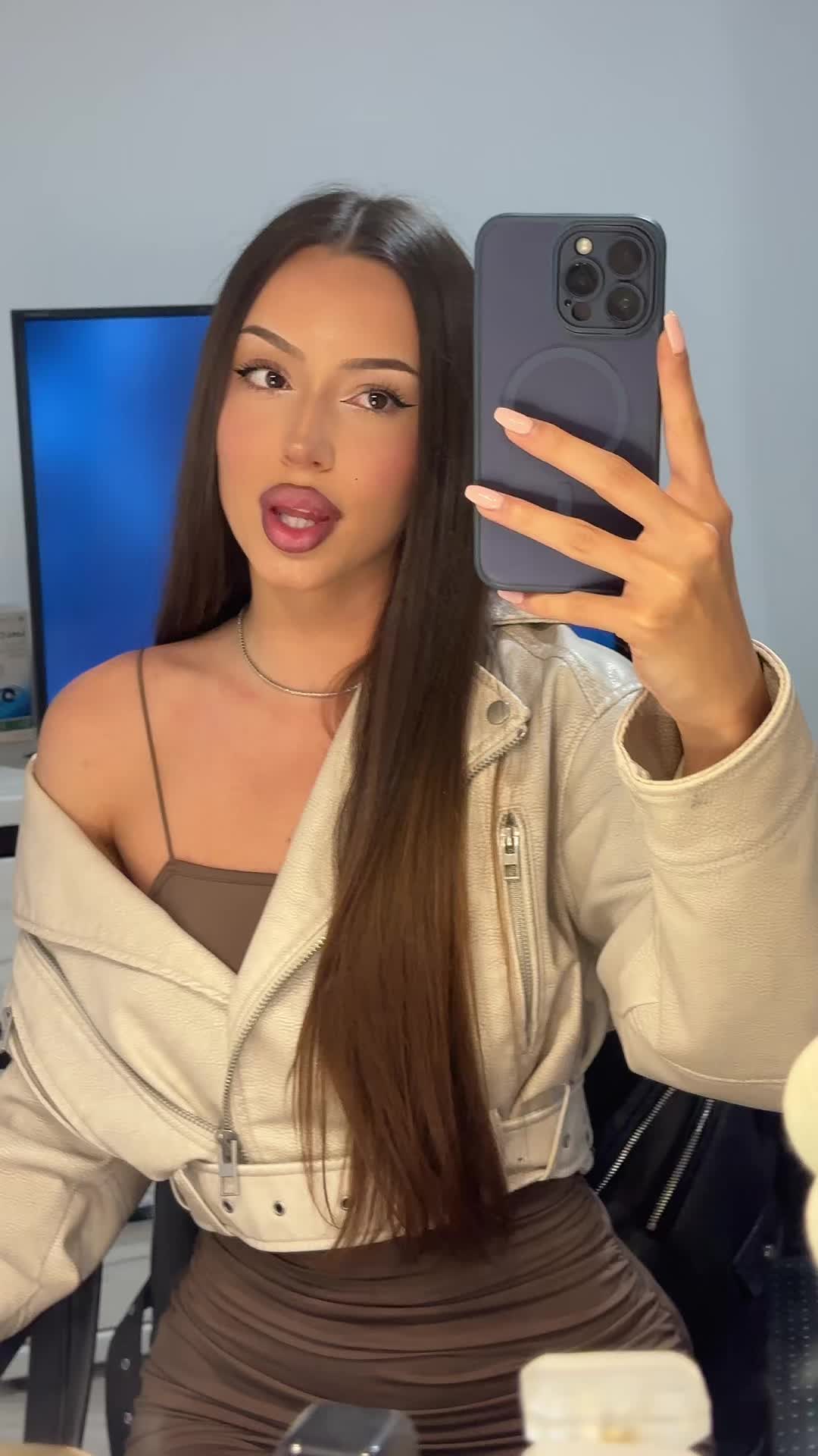 @F.