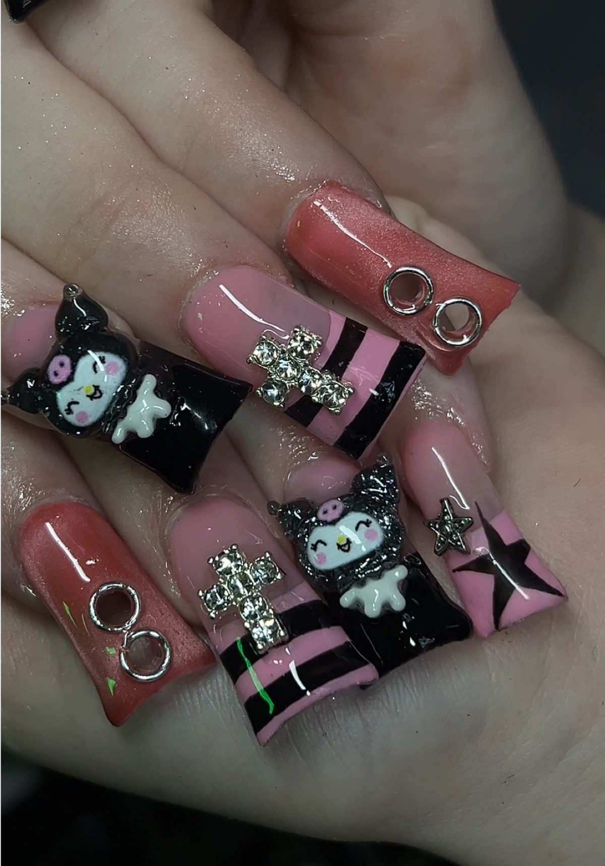 @Em - Memento Beauty🗡️