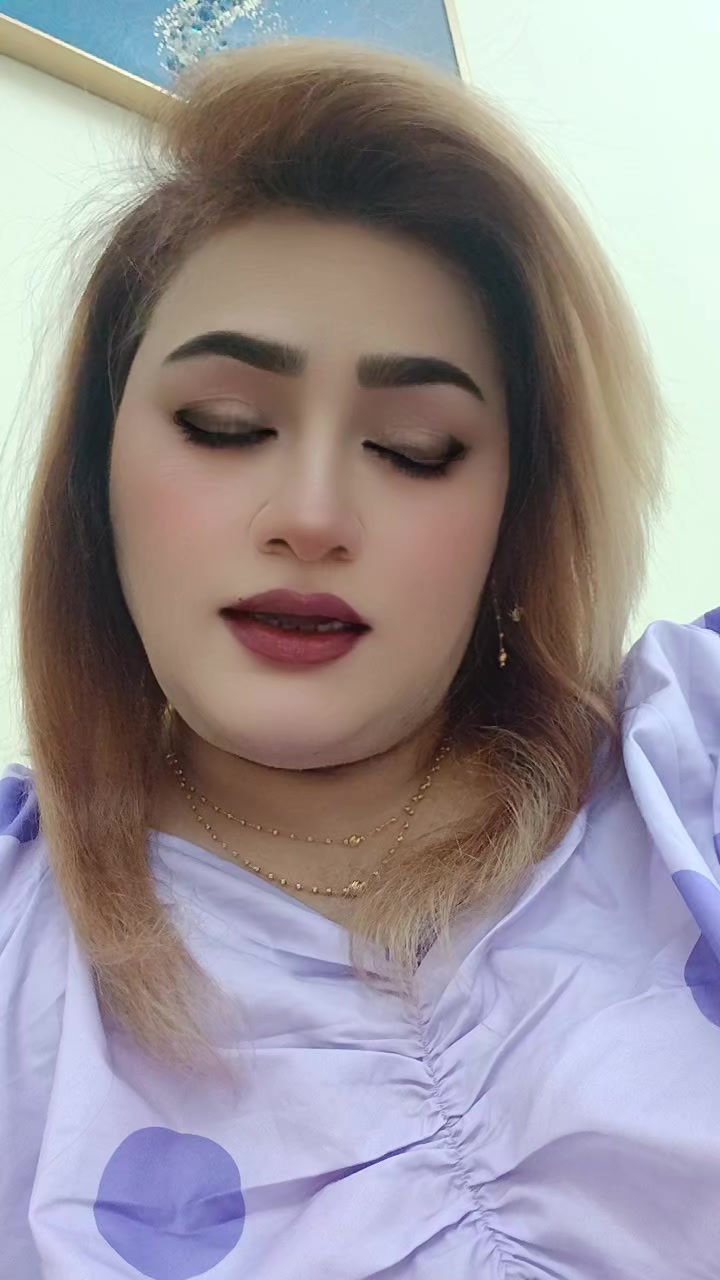 @Robina Jee🇦🇪🇵🇰