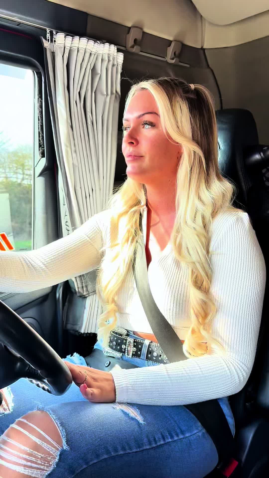 @Trucker Baddie