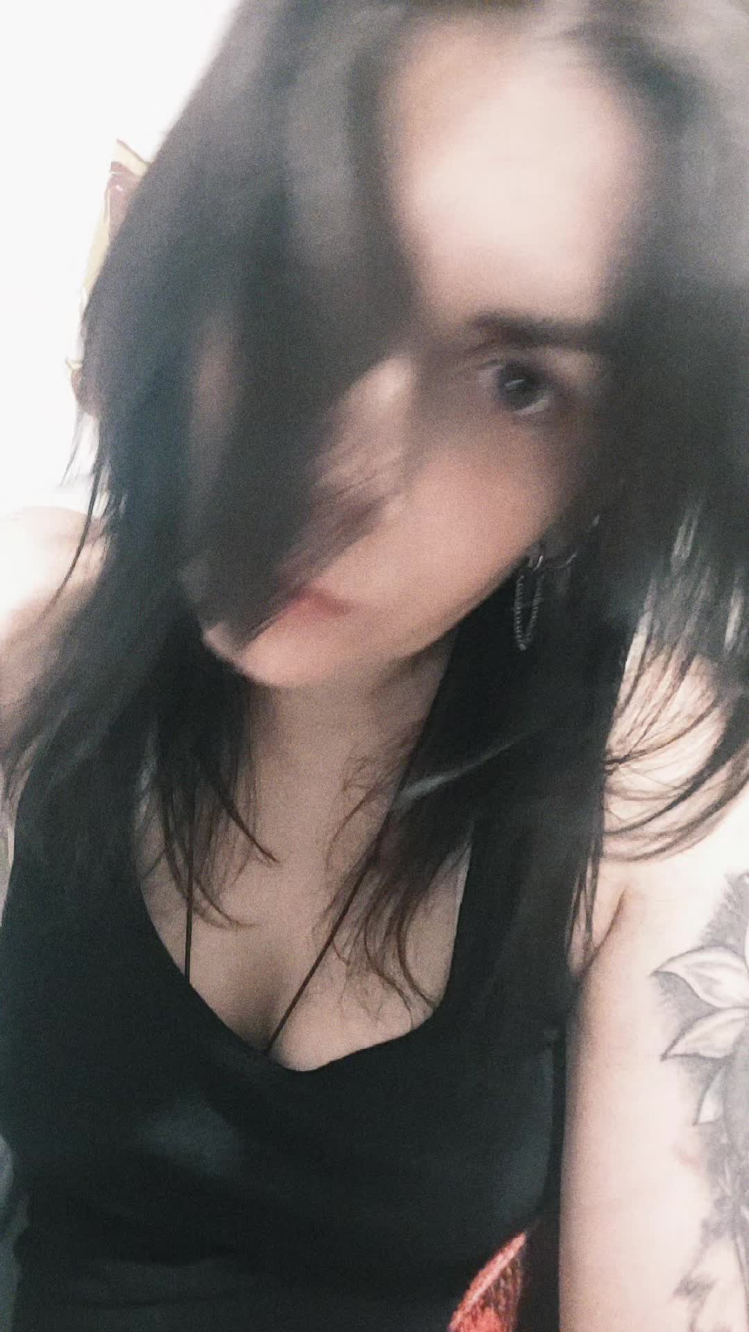 @Ksju Konovalova