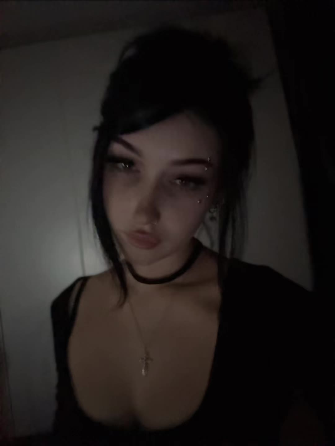 @анютка