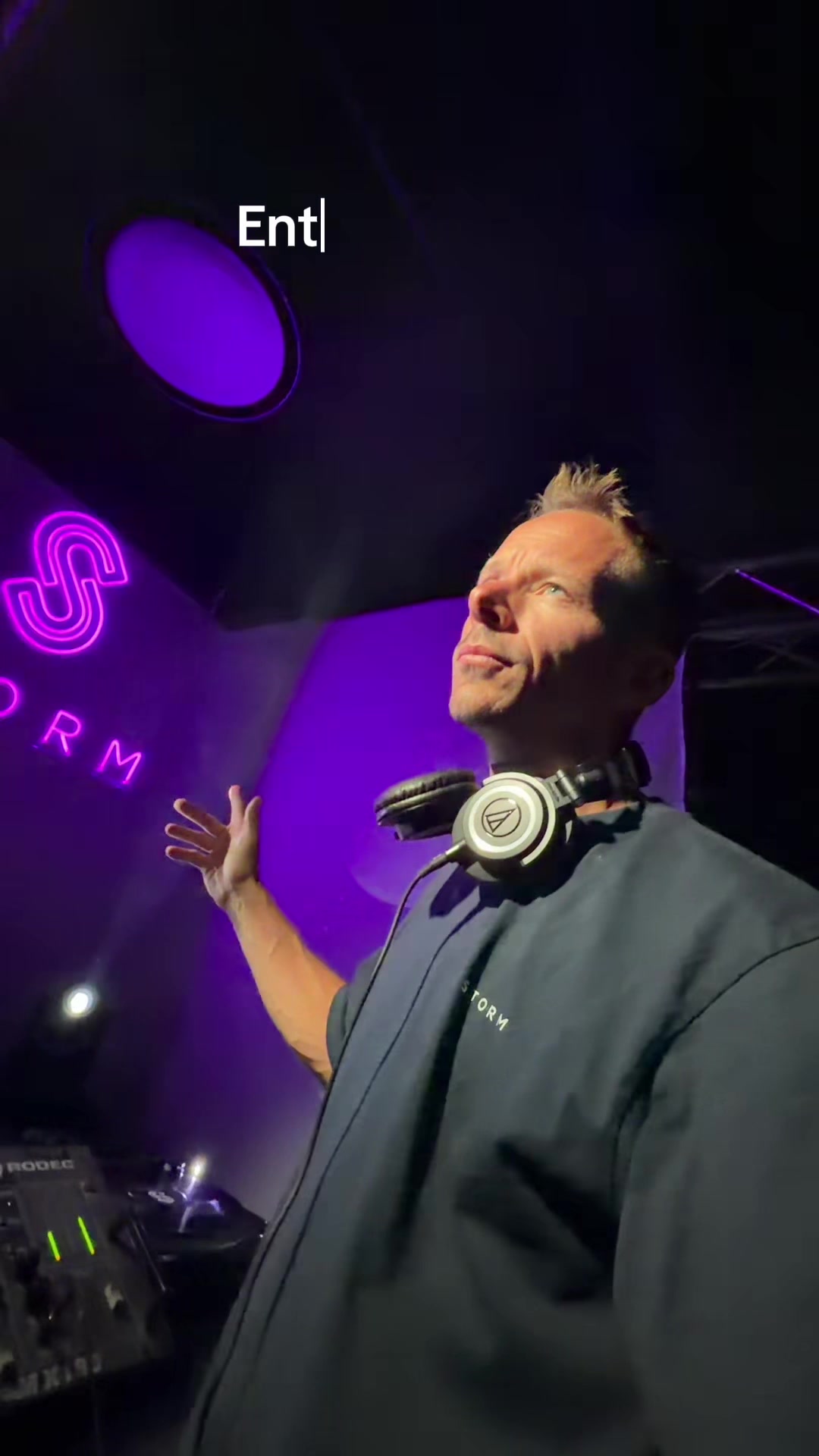 @Ian Storm DJ