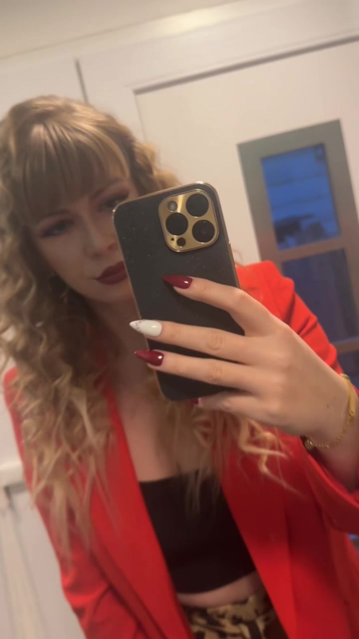 @06SaRaH28