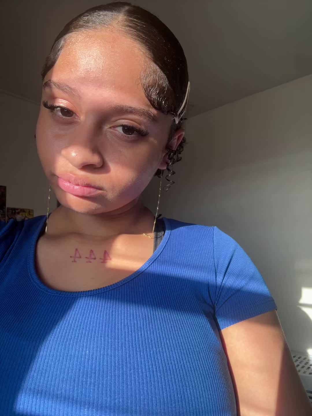 @𒉭GABBY