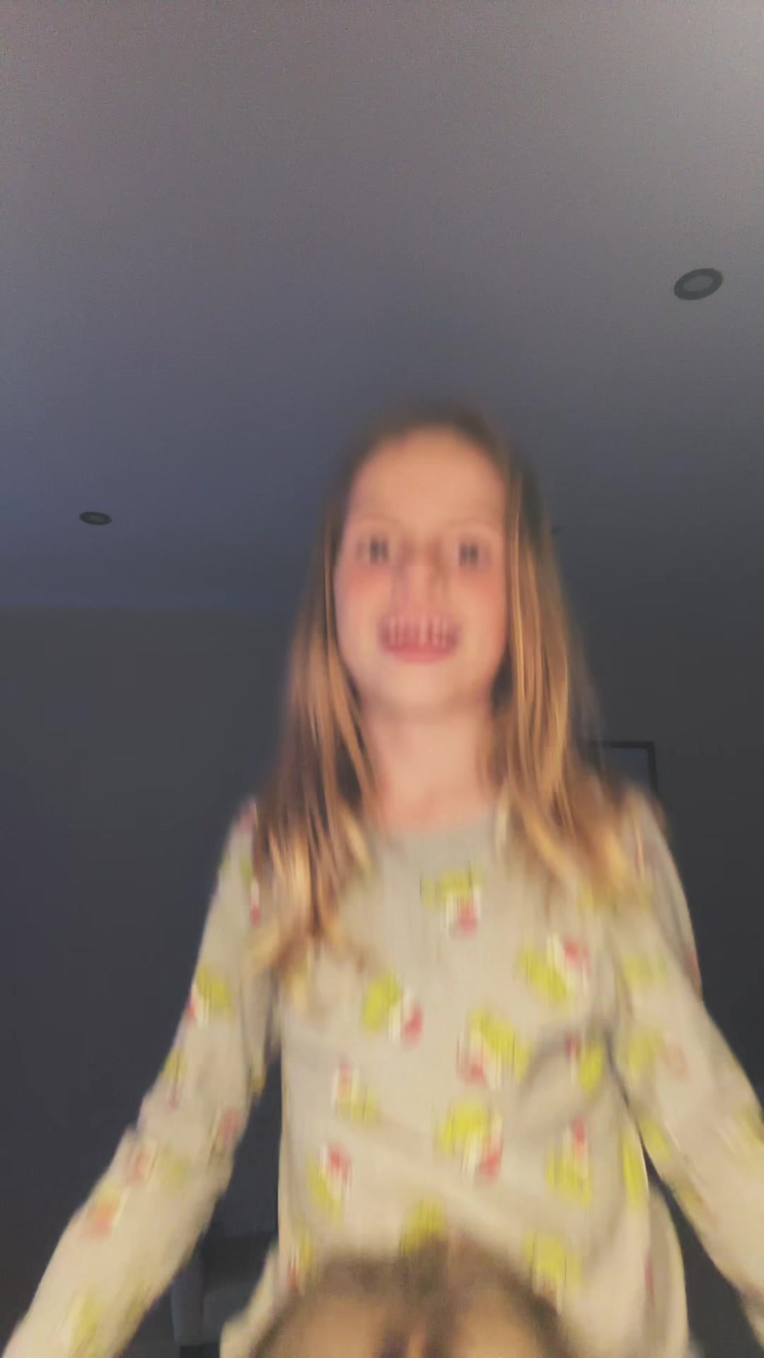 @daniela