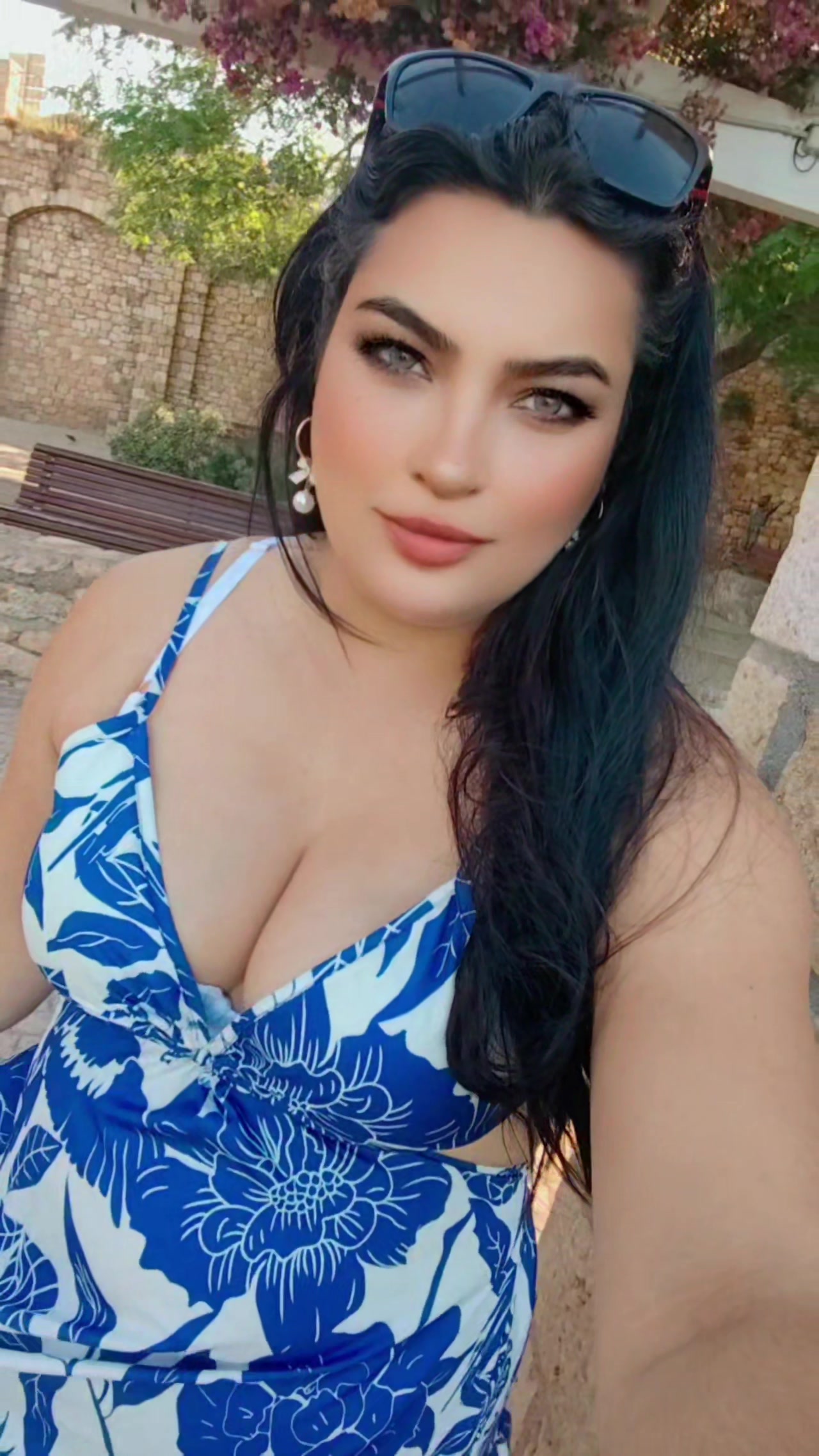 @LatinaEspa&ntilde;aJulianaOcampo👑