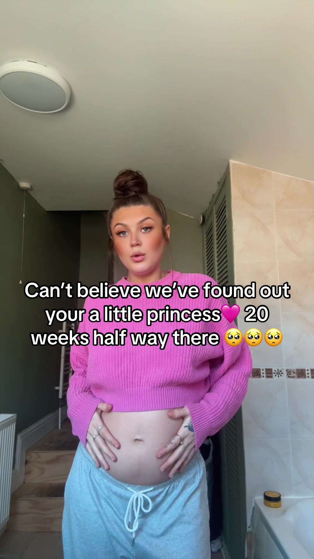 @Chlo x