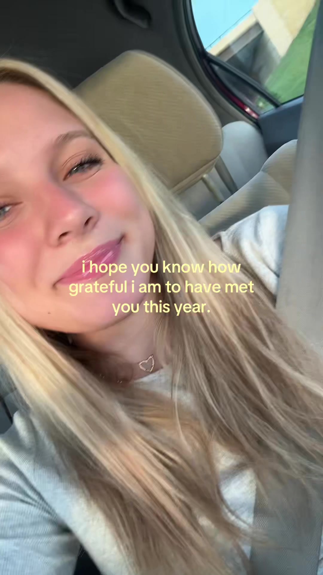@shania