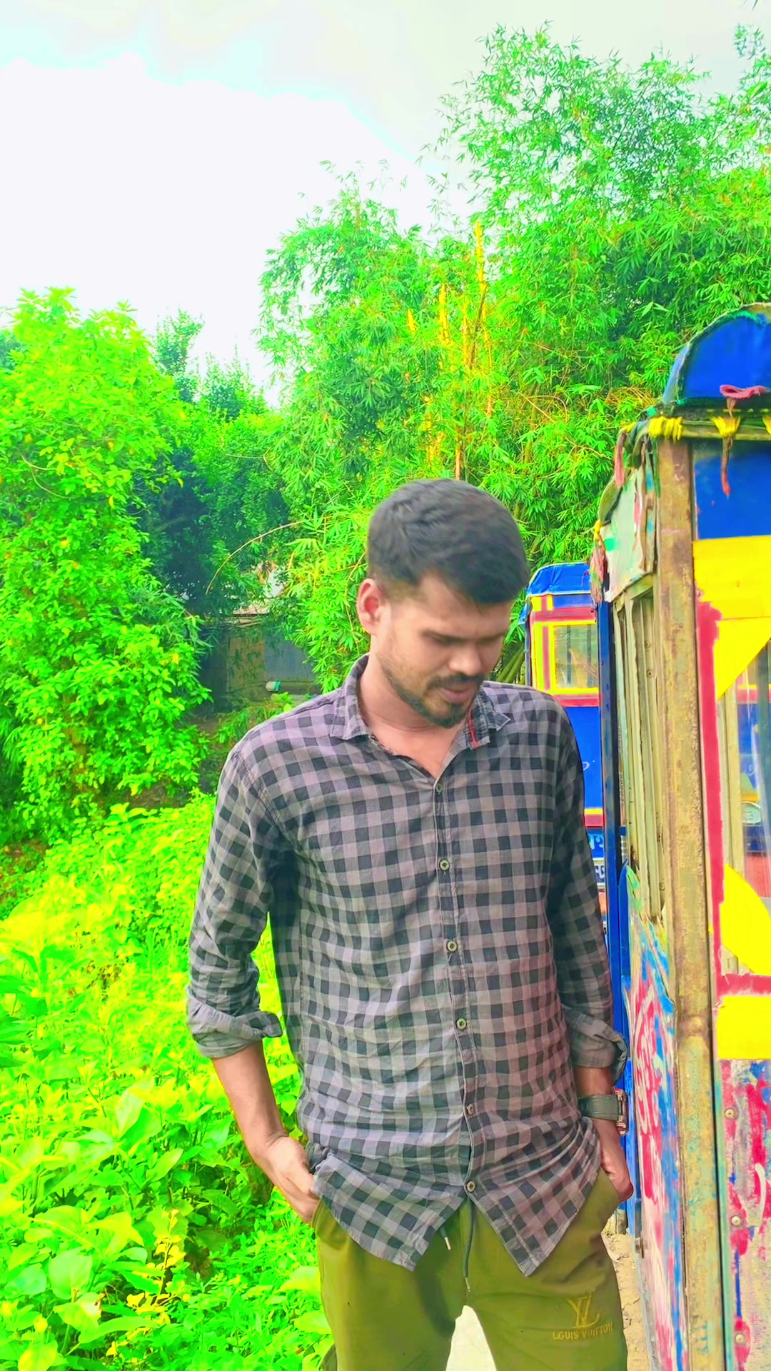 @জগতের দুলা ভাই
