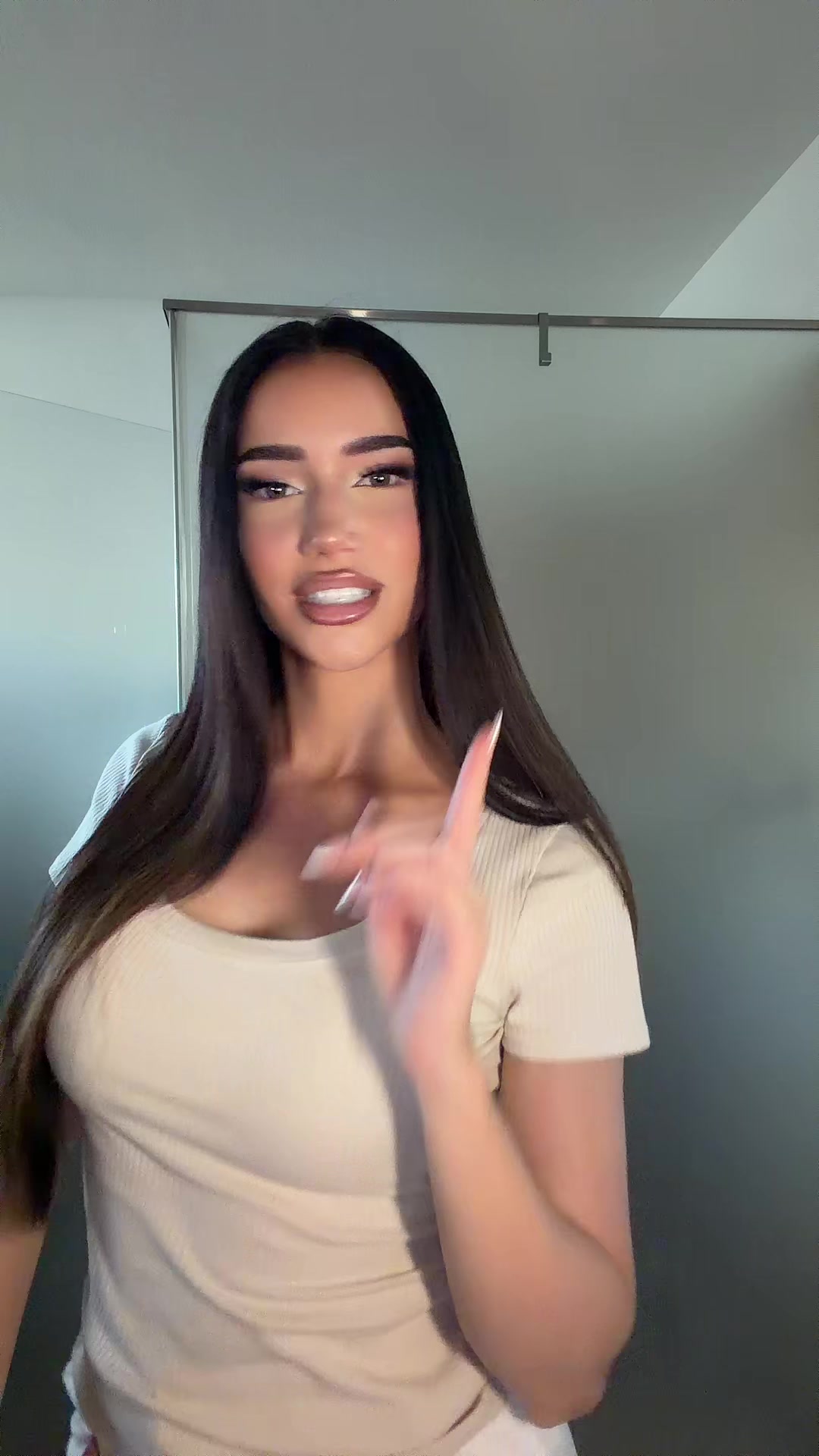 @R I N A