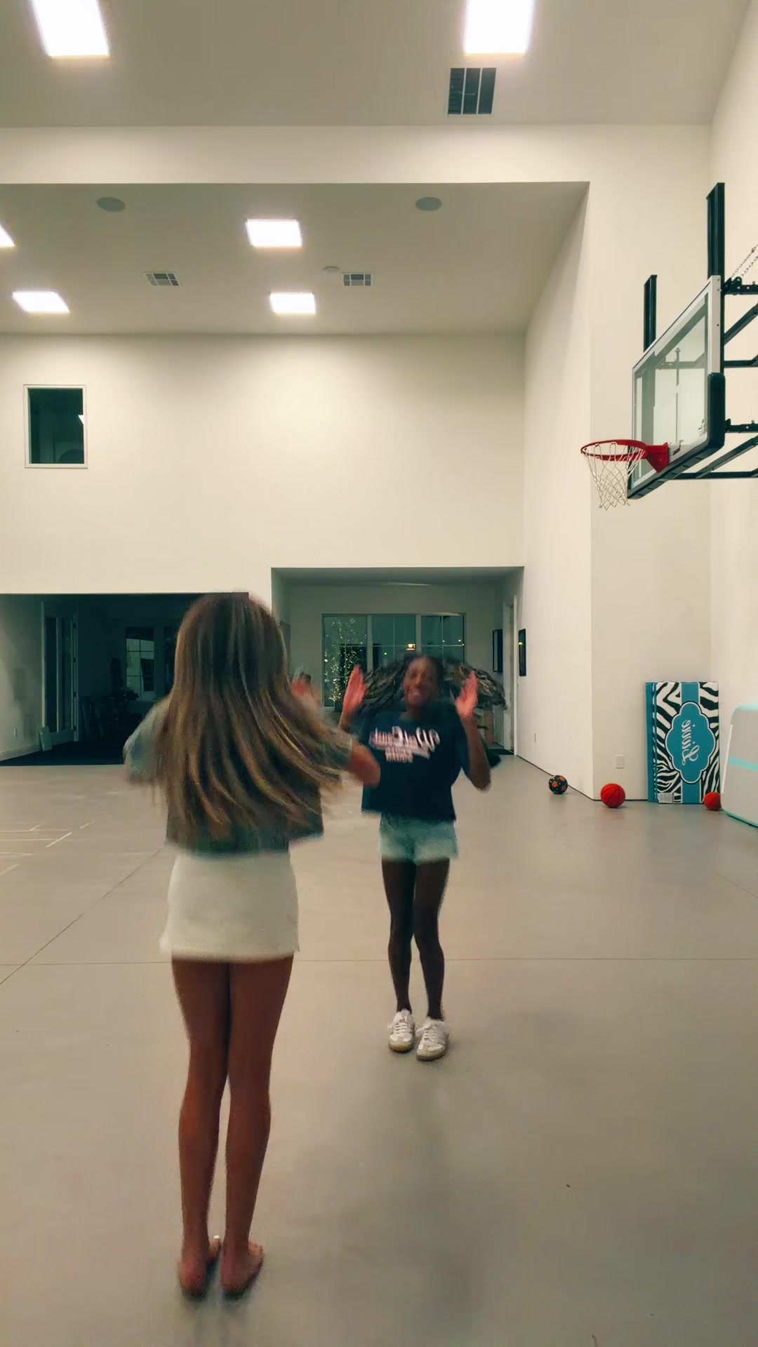 @liv