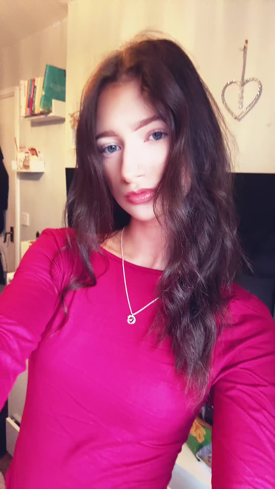 @izz🩶