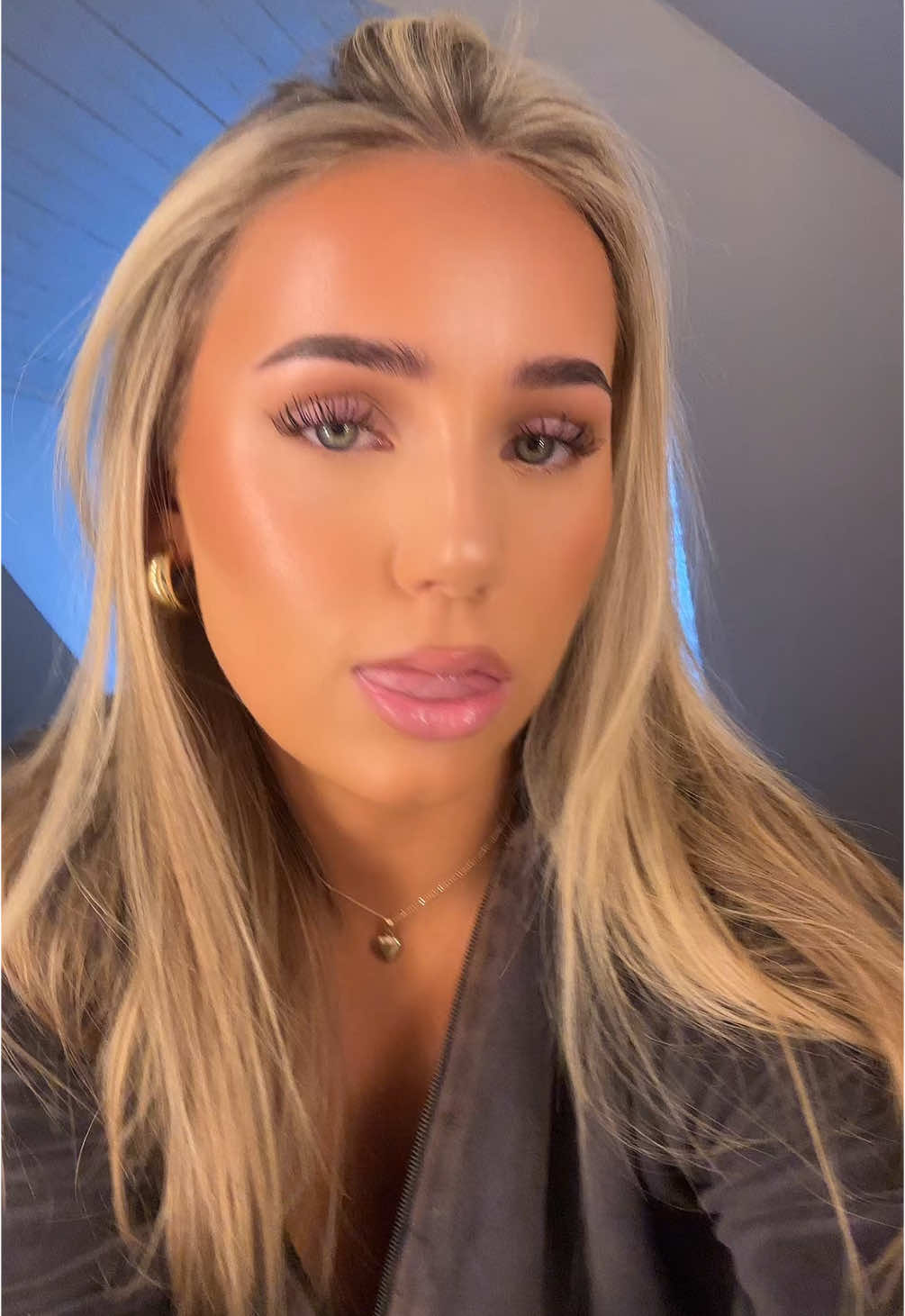 @elsa