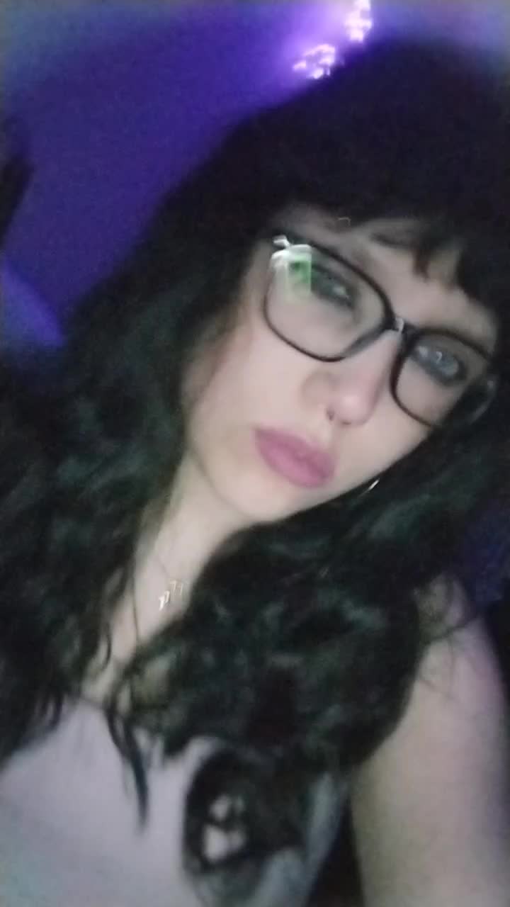 @hell0kitty