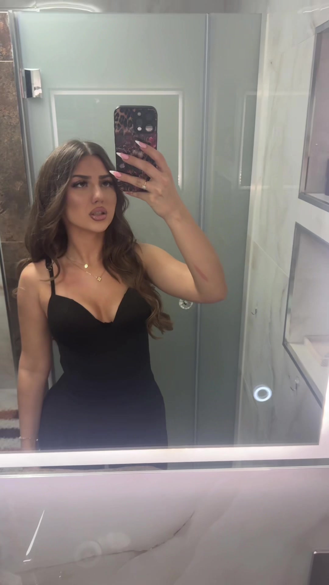 @oniksa