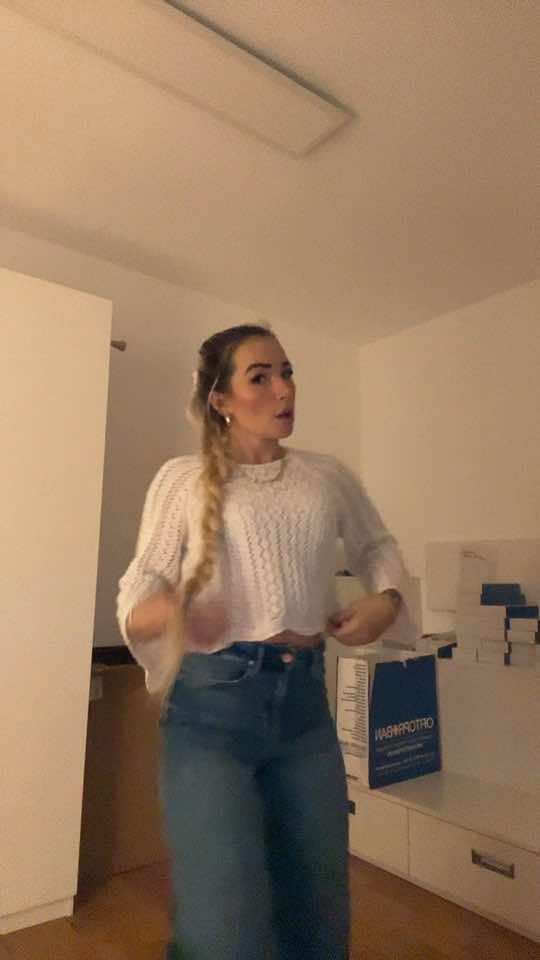 @_Natalie_