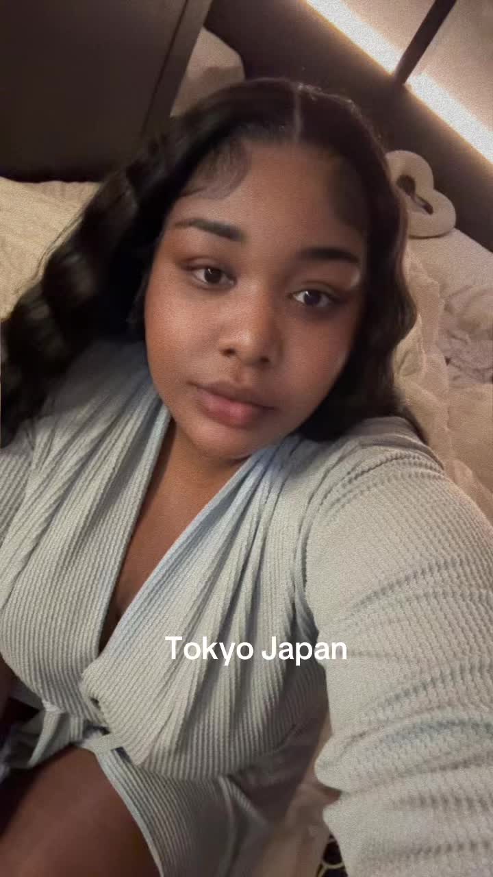 @wooladytv