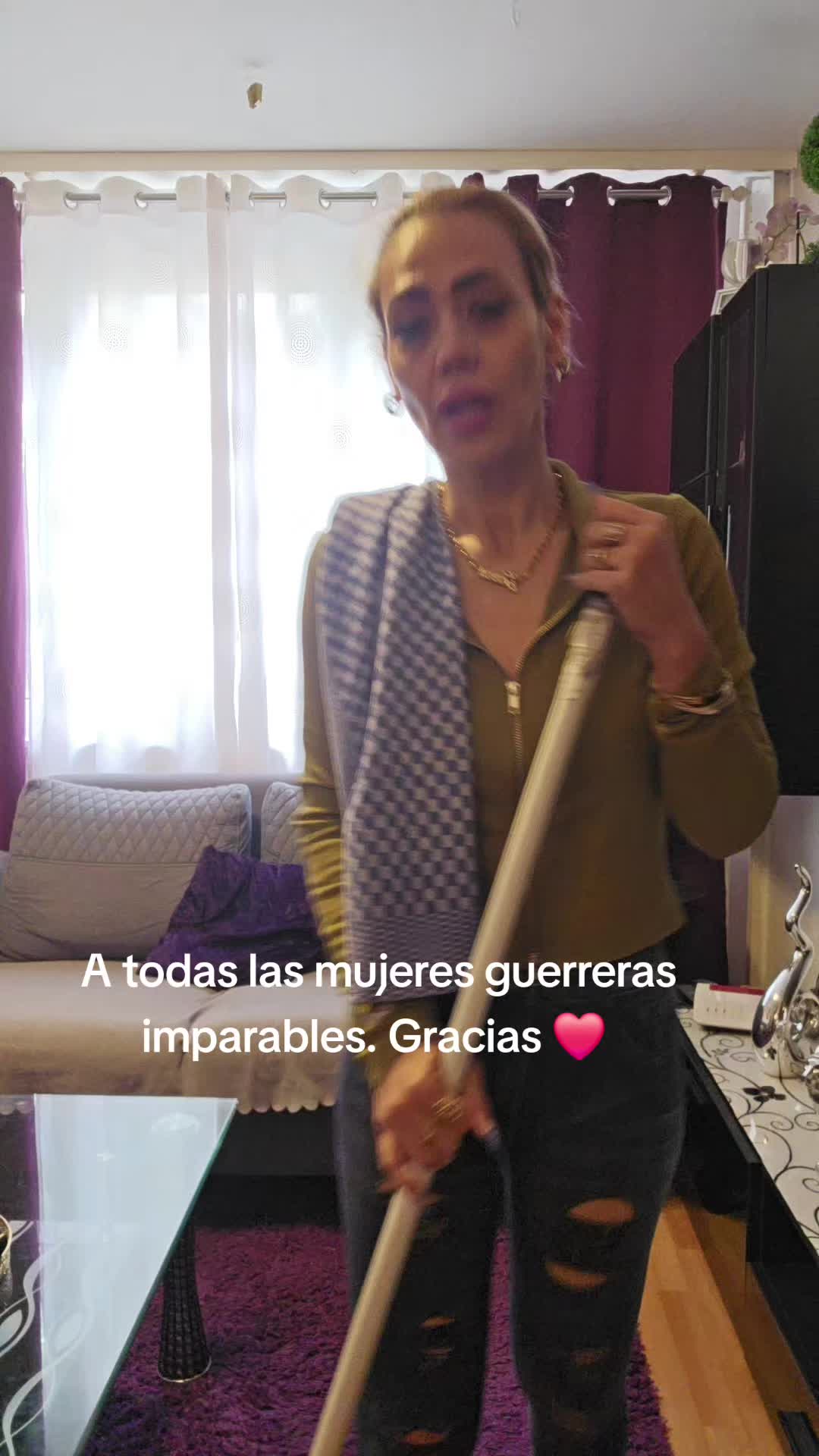 @Rapunzel  🇨🇺🇩🇪