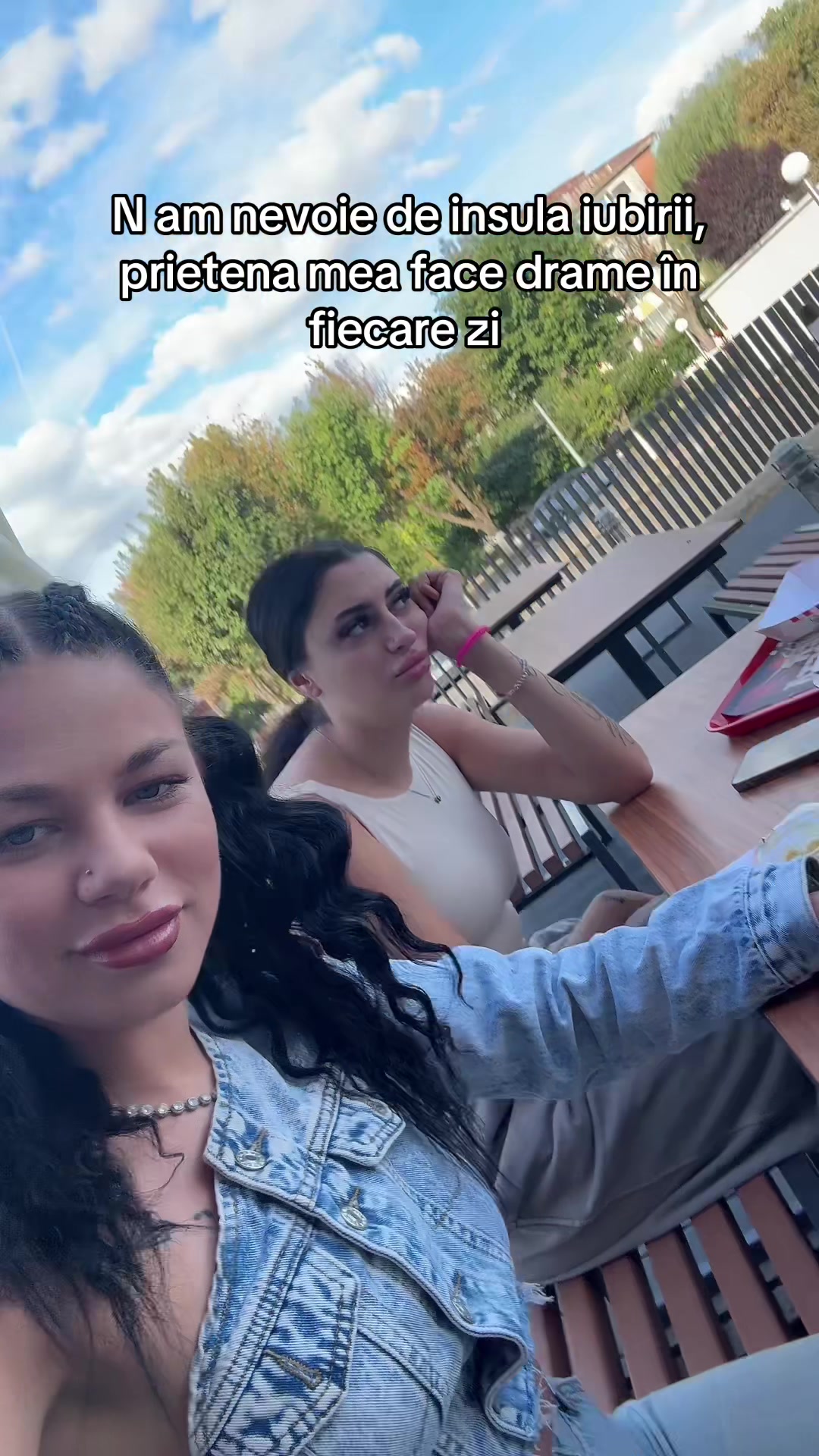 @Julia👸🏻