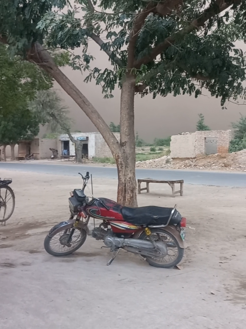 @Munir Ahmad vlogs