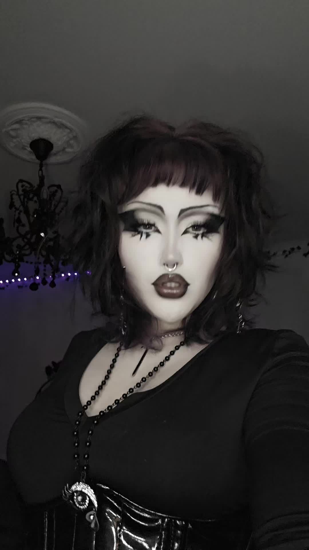 @♱𝔍𝔲𝔩𝔦𝔞♱