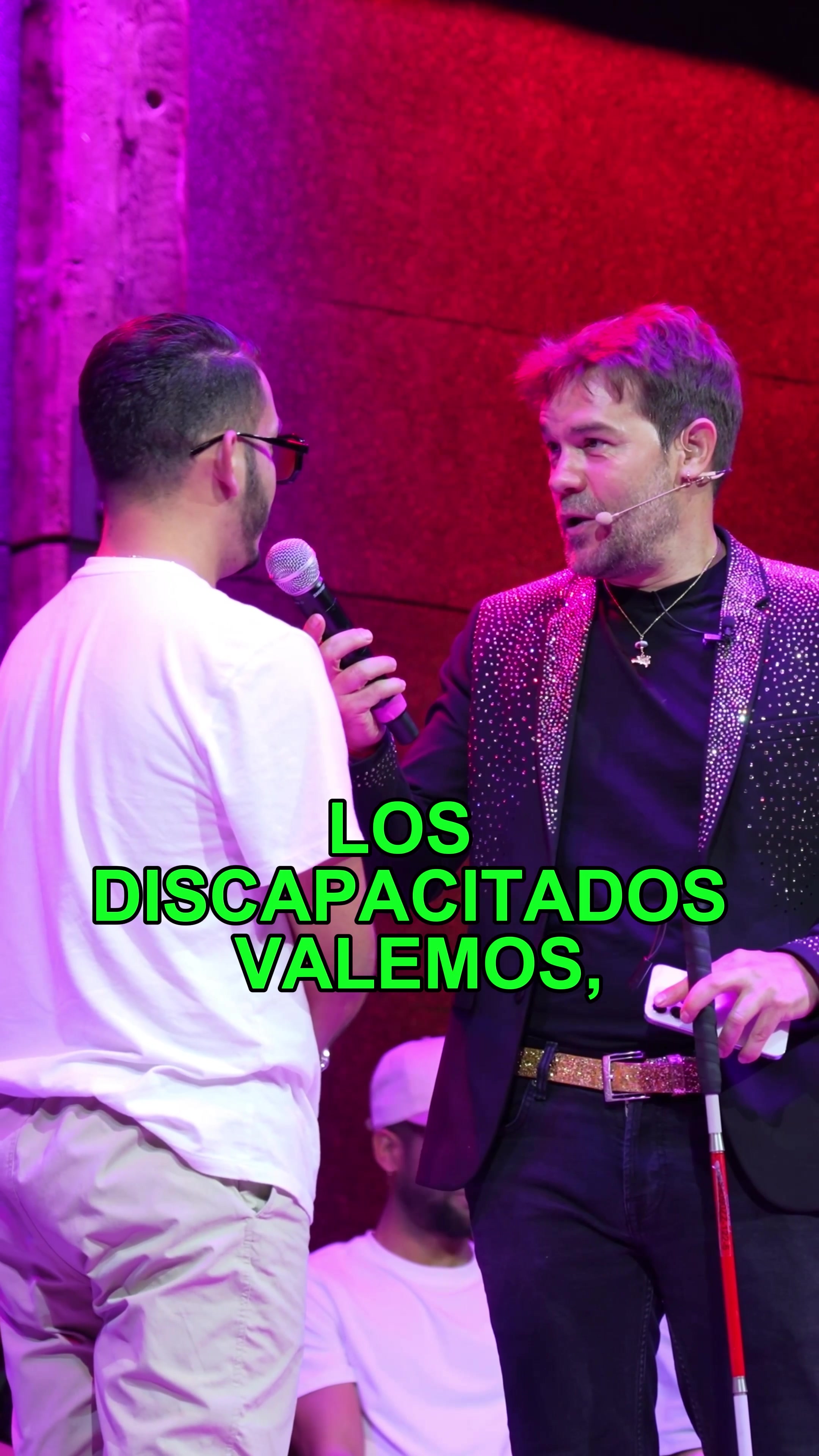 @Juan Dávila