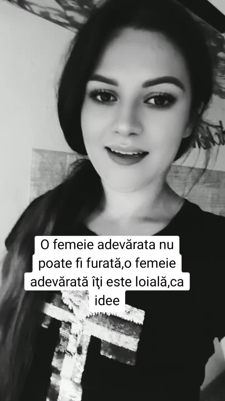 @Dorina💎