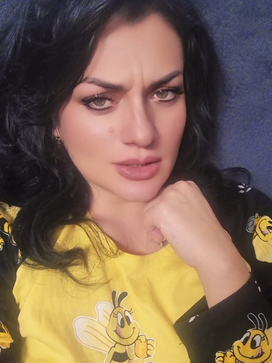 @Ruxandra Roxy
